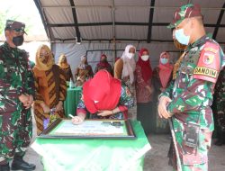 Ketua Persit KCK PD V/Brawijaya Letakkan Batu Pertama Pembangunan TK Kartika IV/42