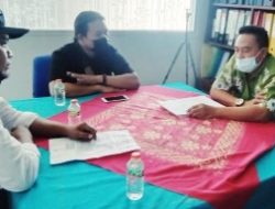 DLH Kabupaten Pasuruan Risih Dengan Kamera Wartawan saat menjalankan tugas.