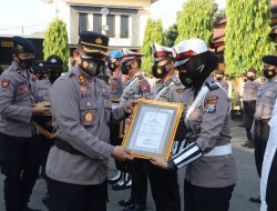 Ada anggota Berprestasi, Kapolres Ponorogo Berikan Reward
