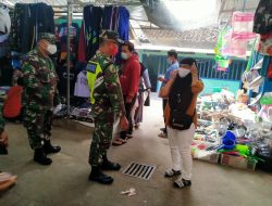 Pastikan Warga Terapkan 5M, Anggota Kodim 0802/Ponorogo Lakukan Operasi Pendisiplinan Protokol Kesehatan