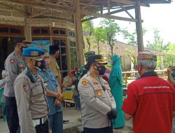 Percepatan Vaksinasi, Kapolres Kediri Kota Lakukan Vaksinasi Door To Door