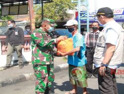 Forkopimda Lamongan Salurkan Paket Sembako, Siapkan Tempat Isolasi Terpusat