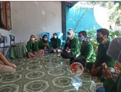 Mahasiswa IAIN Kediri Rangkul UMKM Desa Ngampel Kota Kediri untuk Pemulihan Ekonomi