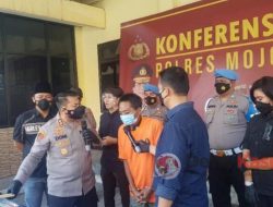 Polres Mojokerto Gelar Kasus Pembunuhan Berencana di Trowulan