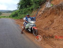 Tertimbun Longsor, Drainase Macet Total