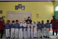 Foto: Bersama Dengan Murid kelas 4 SDN 266 Gresik /Dokpri