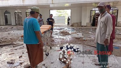 Jatuh Sedang Bekerja, Meninggal Dunia di Tempat