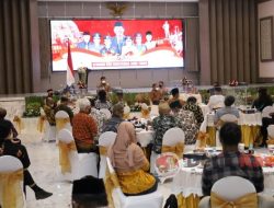 Menkopolhukam Silaturahmi dengan Budayawan dan Seniman Se-Jatim di Gedung Mahameru Polda Jatim