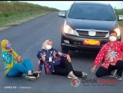 Viral Oknum ASN Pejabat Pemkab TUBA Menunjukan Arogansinya Dengan Foto Selfie Di Tengah Jalan Raya