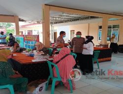 Giat Gerai Vaksin Keliling Pedesaan Polresta Sidoarjo di Desa Gamping Rowo