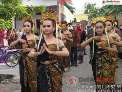 Gebyar Festival Petilasan Prasasti Batu Gilang Yang Ke 3 Desa Mojokrapak Tahun 2021