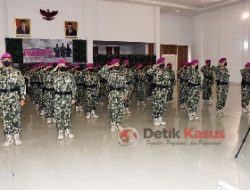 Prajurit Pasmar 2 Ikuti Upacara HUT Ke-76 Korps Marinir