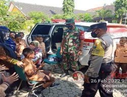 Mobil Vaksin Pedesaan “Grebeg” Siswa di SDN 01 Widang