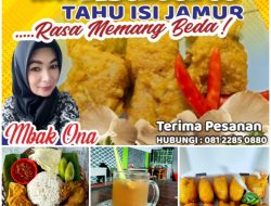 Nasi Goreng Kambing Menu Andalan “CAFE PANGKALAN PAK NOT”