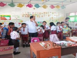 Bupati Dosmar Banjarnahor Tinjau Pembelajaran GASING dI SDN 173403 Sirisirisi