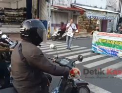 Giat Hari Kedua untuk Penggalangan Koin Peduli Jalan yang Rusak