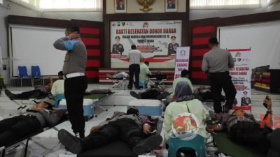 20 Polsek Jajaran Polres Tuban Donor Darah Sambut HUT Bhayangkara