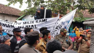 Konflik Terkait Mafia Tanah Akhirnya Pecah, Hakim PN Lamongan Disambut Demo 