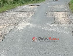 Jalan Berlubang Belum Ada Juga Perbaikan,  Jalan Keramat Kampung Pait Jaya Dusun 6 RT 01 Desa Belo Laut 