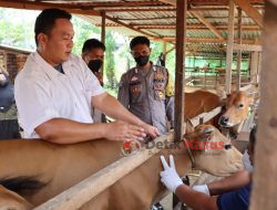 Satgas Ops Aman Nusa II Polres Melawi Polda Kalbar Mendampingi Balai Veteriner Banjarbaru Lakukan Surveilans 