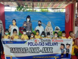 Satlantas Polres Melawi Kenali Rambu-rambu Lalin kepada Murid TK Dharma Wanita