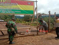 Portal Jalan PT KWI Dibongkar, Ini yang Dilakukan Polsek Kalis Polres Kapuas Hulu