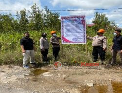 Satgas Preemtif Ops Bina Karuna II Polres Melawi Pasang Maklumat Kapolda Kalbar di 4 Titik Daerah Rawan Karhutla