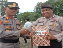 Bentuk Apresiasi, Kapolres Kayong Utara Beri Penghargaan pada Anggota Berprestasi