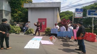 LSM BRANTAS Korwil Sumsel Gelar Aksi Demo Kantor Kejati Sumsel