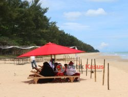 Pesona Pantai Temajuk Menggelora ke Mancanegara