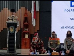 Polres Kubu Raya Doa Bersama dalam Rangka Mendoakan Korban Tragedi di Stadion Kanjuruhan Malang