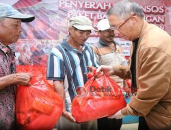 Gubernur Kalbar Serahkan Bansos di Kayong Utara