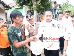 Wabup Lampura Ardian Saputra Meninjau lokasi banjir