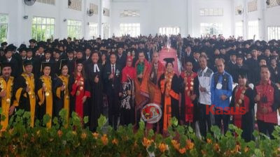 Wakil Bupati Humbahas Hadiri Acara Wisuda Universitas Sisingamangaraja ke XII 