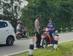 Personel Sat Samapta Polres Kapuas Hulu Laksanakan Strong Point Pagi