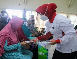 TP PKK Provinsi Kalbar Sambangi Panti Asuhan dan Panti Jompo