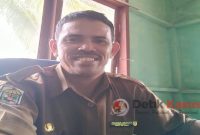 Zainal Abidin, Kepala Desa Sungai Bagan. (Foto: Tambi)