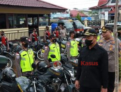 Polres Kapuas Hulu Melaksanakan Apel Gelar Pasukan Operasi Lilin Kapuas 2022