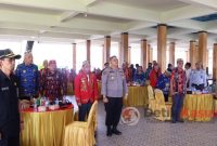 Wakapolres Bengkayang Kompol Michael Terry Hendrata, menghadiri Pelantikan Pengurus Dewan Adat Dayak Kabupaten Bengkayang terpilih Masa Bakti 2022-2027, bertempat di Ramin Bantang Bengkayang, Kalimantan Barat, Selasa (17/1/2023) siang. (Foto: Dokumen Humas Polres Bengkayang)