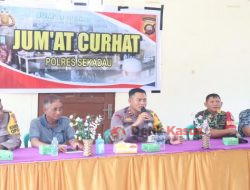 Jumat Curhat di Desa Selalong, Polres Sekadau Serap Aspirasi Masyarakat