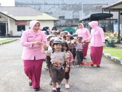 Polres Sekadau Bangun Kedekatan dan Komunikasi Melalui Program Polisi Sahabat Anak