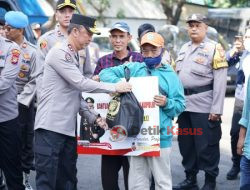 Wujud Kepedulian Kapolri, Dua Ribu Bansos Dibagikan Ke Warga Jakarta Utara