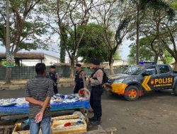 Patroli Antisipasi Premanisme, Tim URC Polres Lhokseumawe Sambang Pedagang Ikan