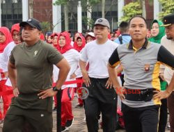 Aster Kasdam XII/Tpr hadiri Pembukaan Festival Drum Band dan Launching Gerakan Masyarakat Kalbar Bugar