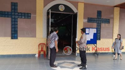 Polsek Sintang Kota Laksanakan Pam Gereja di Hari Minggu Pagi