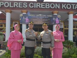 Polres Cirebon Kota gelar Upacara Welcome and Farawell Parade iringi Pisah Sambut Kapolres 