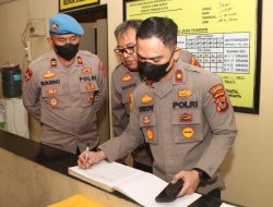 Wakapolres Cirebon Kota melakukan Pengecekan Langsung Kondisi Ruang Tahanan