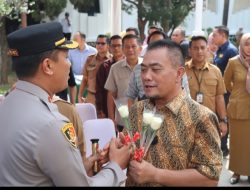 Kapolres Cirebon Kota Hadiri Apel Gabungan Sertijab Wali Kota Cirebon