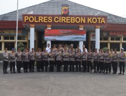 Kapolres Cirebon Kota Pimpin Upacara Sertijab Kasat Intelkam