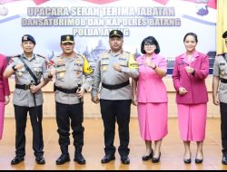 Irjen Ahmad Luthfi Pimpin Serah Terima Jabatan Dansat Brimob Polda Jateng dan Kapolres Batang